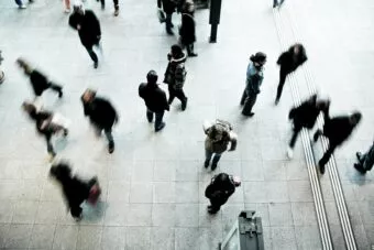 foule sur une place